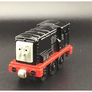 Thomas & Friends Take n Play Along Diesel 2005 Angry Face Diecast Train Limited