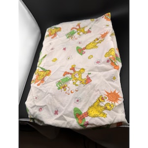 Vtg 1980s Sesame Street Big Bird Little Bird Prześcieradło do łóżeczka 52x28 Baby READ
