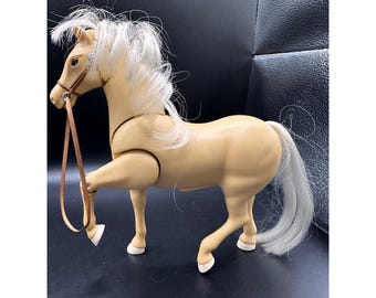 Vtg Fisher-Price Loving Family Horse Whisper with sounds 2000 Whinny Moves