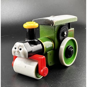 Thomas & Friends Wooden Railway George Vintage 2003 Train Tractor Green Loose