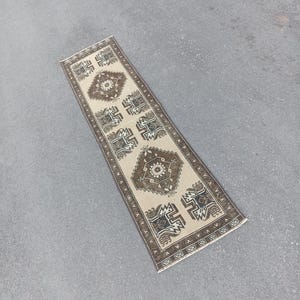 2x6 Vintage Turkish Wool Runner Rug: Oushak Hallway Rug