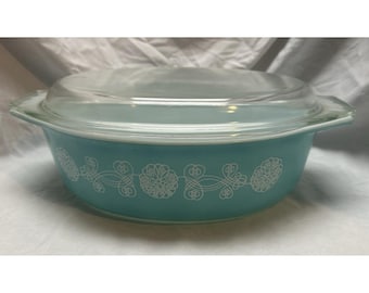 Pyrex 2 1/2 liter wit kanten medaillon turquoise ovale braadpan 045 en deksel