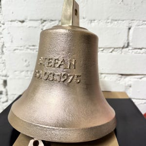 Florido Antiguo Latón Campana Clásico Metal Decoración Hogar Decoración 54317653 PNG