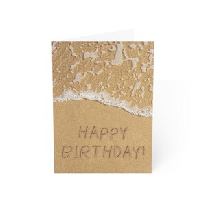 Tarjetas de cumpleaños en blanco, tarjeta de cumpleaños con temática oceánica, tarjeta de cumpleaños con escritura en la arena, tarjeta impresionante con olas de playa, tarjeta de cumpleaños con temática oceánica
