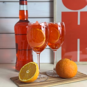 APEROL SPRITZ - Handmade scented candle birthday gift Mother's Day dessert candle orange wedding farewell gift wine glass mug love