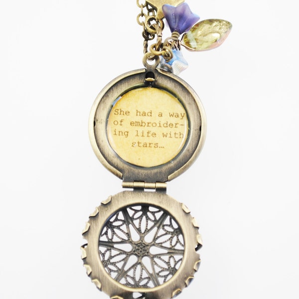 LM Montgomery Quote Necklace - Women's Locket - She had a way of embroidering life with stars