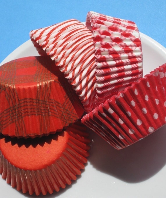 Items similar to Assorted Red Cupcake Liners Baking Cups 5 styles