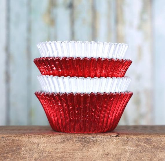 Red & White Foil Cupcake Liners, Foil Baking Cups, Foil Muffin Liners, Metallic Cupcake Liners, Christmas Cupcake Liners, Valentine's Day Il_570xn