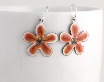 Dainty Red and Gray Flower Enamel Earrings