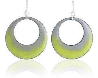 Green Mod Circle Enamel Earrings