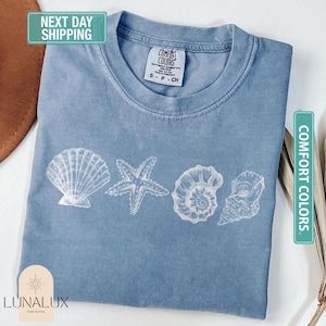 Comfort Colors® Sea Shells 90s Vintage Style Tshirt, Retro Ocean Shell Shirt, Sea Lovers Shirt, Cute Sea Animal Tee, Summer Ocean Shirts