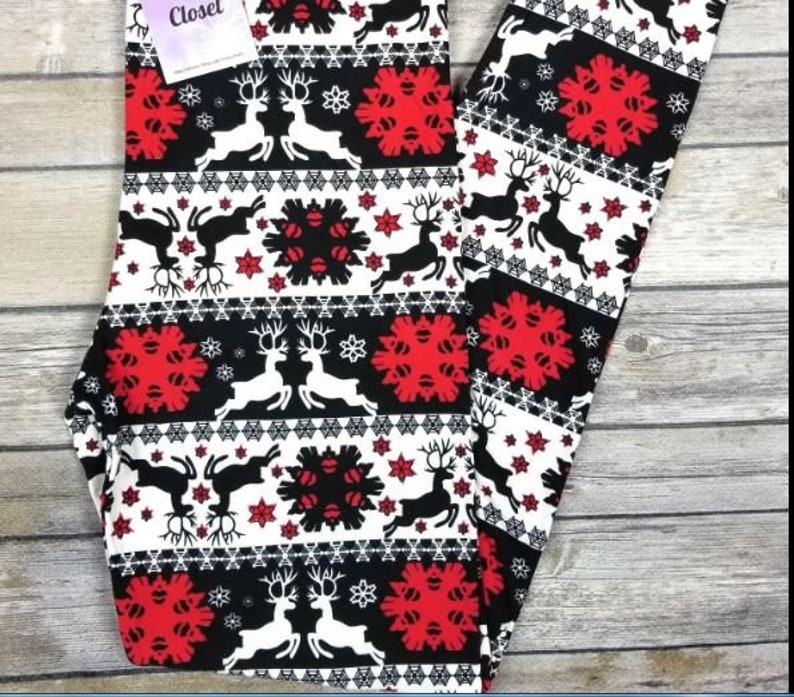 One Size OS Fits Sizes 2-12 Red Black Winter Reindeer Leggings