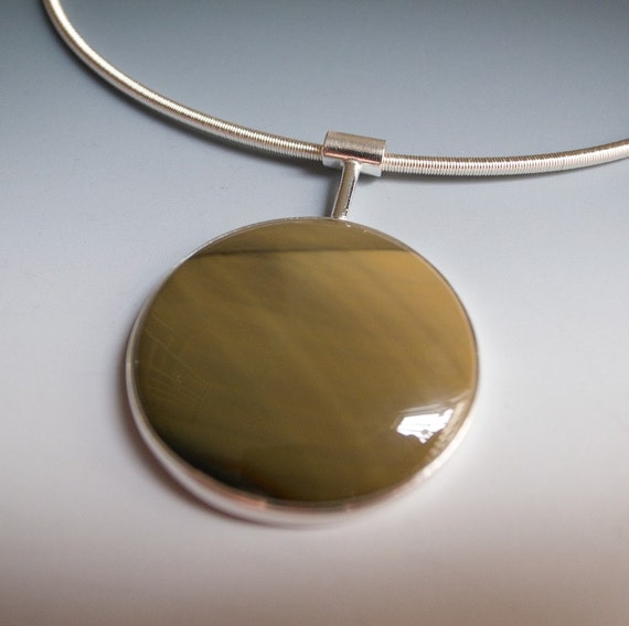 circular drop pendant