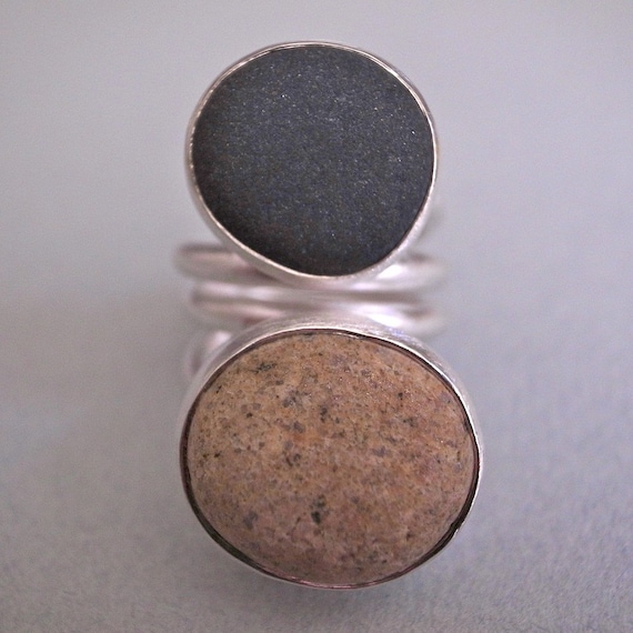 large double - beach rock ring