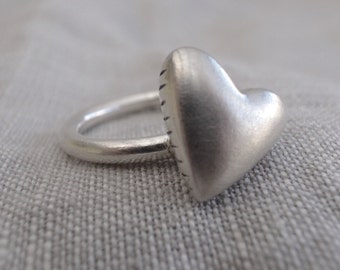 large heart stack ring - 10 gauge - side stripes