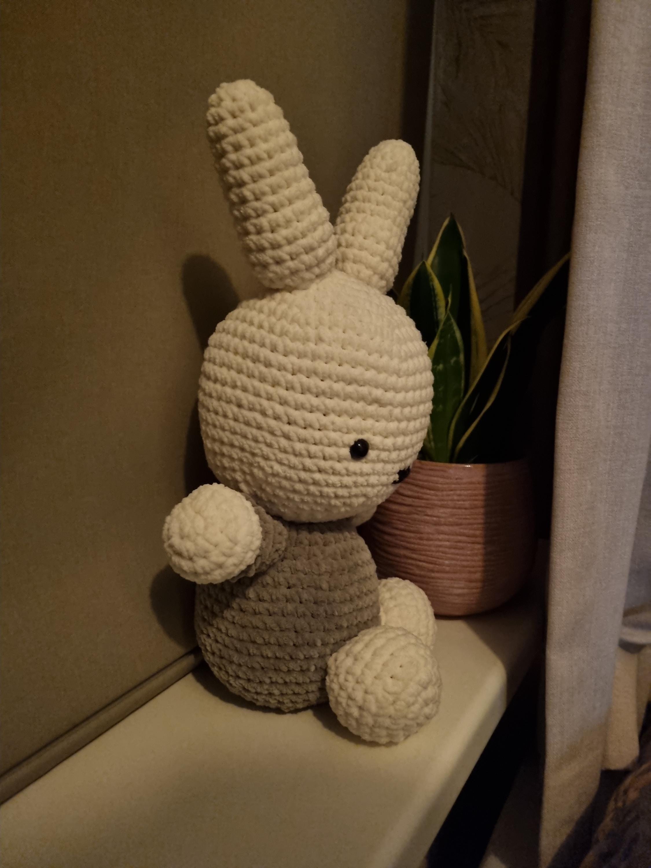 Nijntje/miffy Bunny Crochet Pattern - Etsy