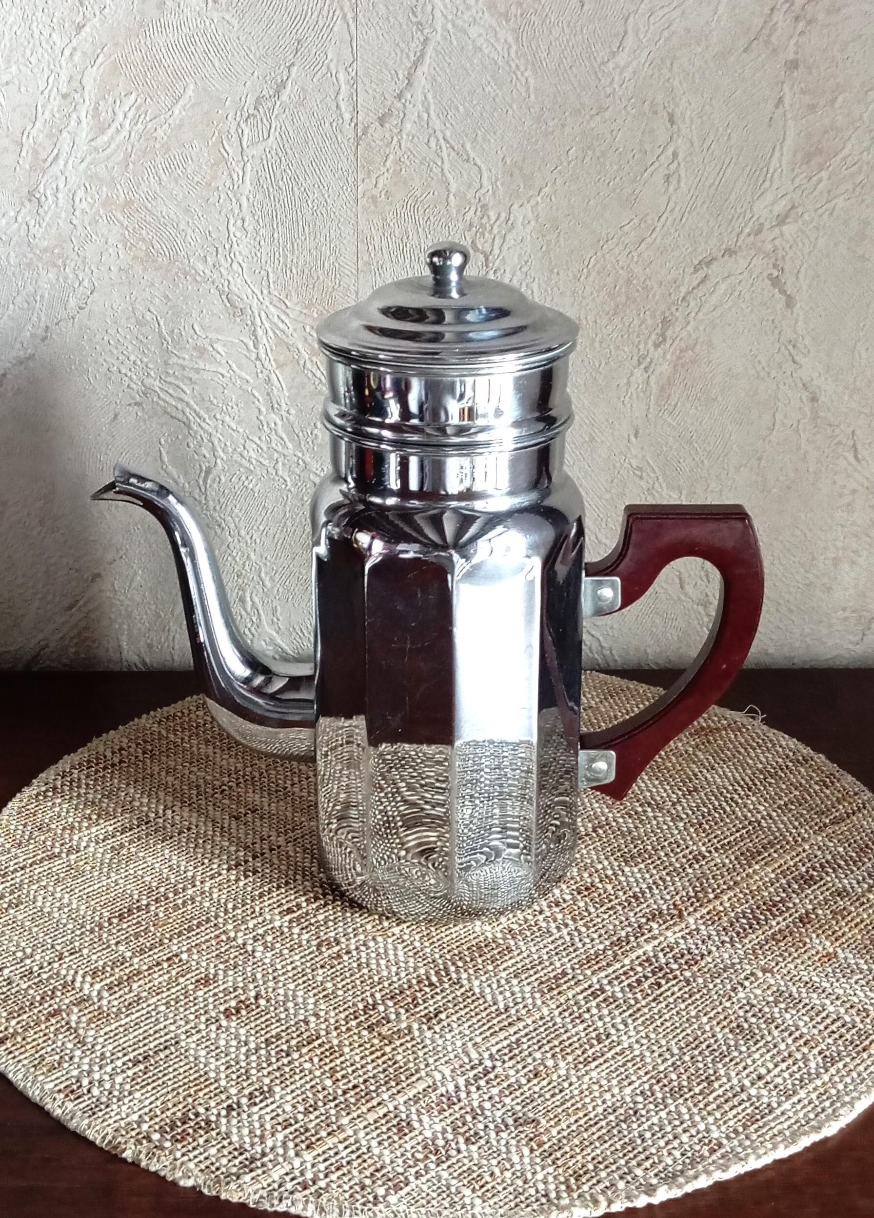 Cafetière vintage noire et Or 1950