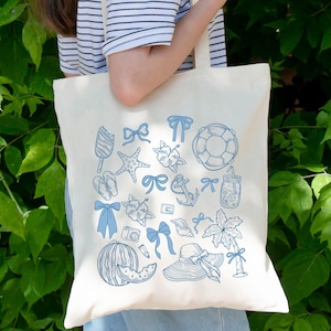 Coquette Seashell Tote Bag, Coastal Tote Bag for Women, Beach Totes, Summer Vibes Tote Bag, Canvas Beach Gift Bag