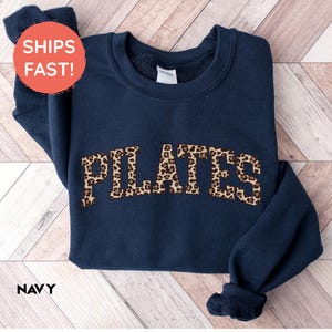 Pilates Leopardenmuster Sweatshirt | Pilates Hoodie | Pilates Instruktor Pullover | Pilates Geschenk | Fitness Geschenke | Trainings-Sweatshirt Navy