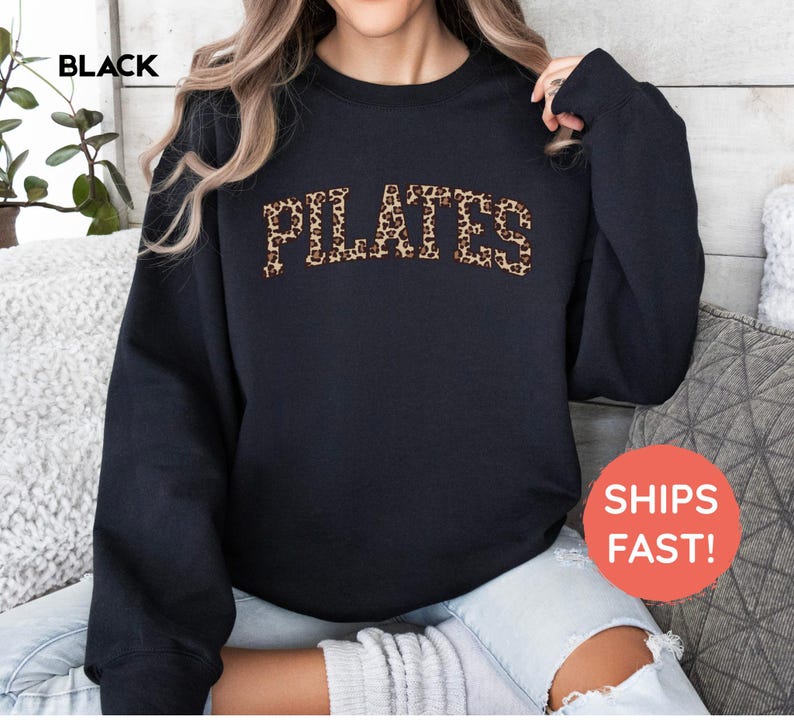 Pilates Leopardenmuster Sweatshirt | Pilates Hoodie | Pilates Instruktor Pullover | Pilates Geschenk | Fitness Geschenke | Trainings-Sweatshirt Black