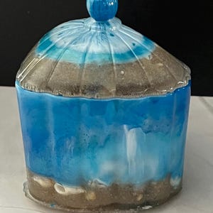 Heart-Shaped Ocean Breeze Resin Trinket Box