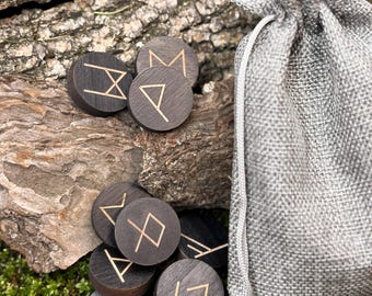 Handcrafted Alder Wood Viking Runes: Divination Set with Pouch