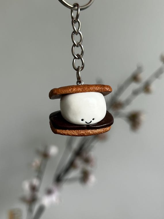 Handmade Cosy S'mores Keyring Polymer Clay Mini Campfire Charm