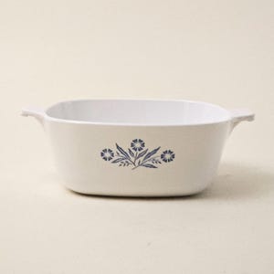 Vintage Corning Ware Blue Cornflower Casserole Dish