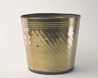 Vintage Solid Brass Swirl Planter: 10.75" Tall Decorative Storage