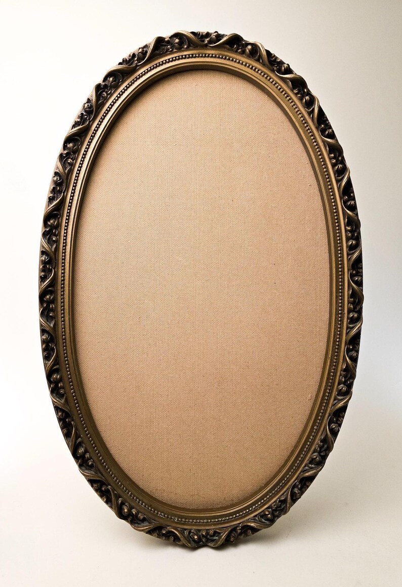 Antique Ornate Gold Gilded Oval Frame | Vintage Baroque Style ...