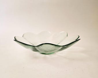 Vintage Glass Compote Bowl: Scalloped Edge