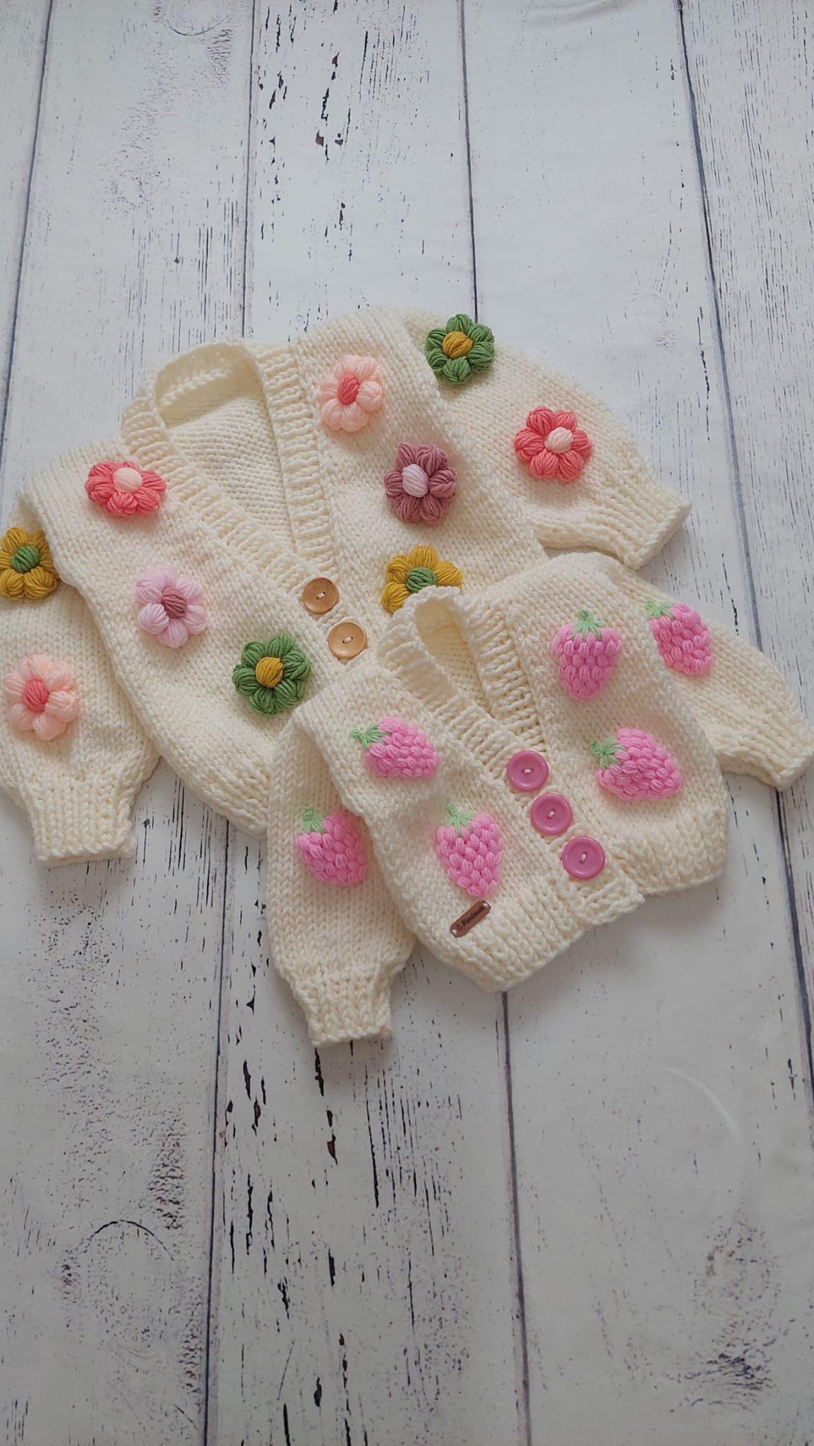 Baby Girl Plaid Graphic bodysuit & Cardigan Knitted Sets