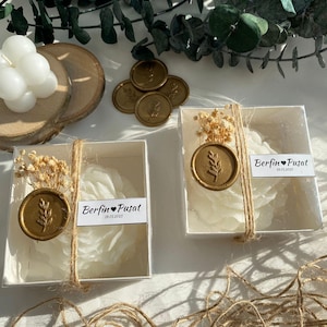 Lembrancinha de vela com aroma de casamento | Presente personalizado para convidados | Vela personalizada para chá de panela, noivado, chá de bebê | Lembrancinha elegante de casamento