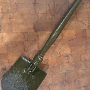 ORIGINAL WWII US Army M1943 Combat Field Folding Shovel