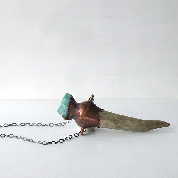 Rough Emerald Antler Statement Necklace Pendant Talisman Tribal Jewelry Birthstone Gemstone Pendant Gem Amethyst Necklace