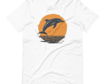 Vintage Dolphin T-Shirt: Retro 90s Ocean Design