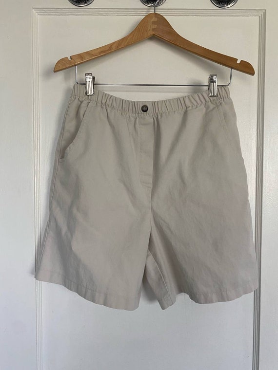 Size Medium 1990’s Vintage Mom Shorts