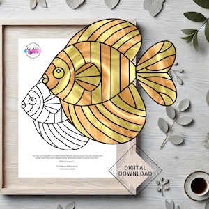 Goldfish Fish Animal Stained Glass Suncatcher Pattern - Digital Download for DIY Glass Art, Windows, Panels