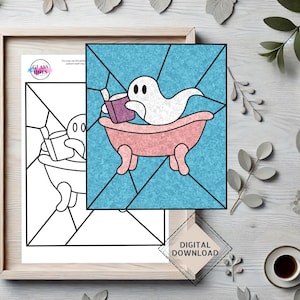 Op de afbeelding: Een zwart-witte kleurplaat met een spook dat een boek leest in een badkuip. De afbeelding is een ontwerp in de stijl van een glas-in-loodraam met een blauwe achtergrond. De tekst "Digitaal downloaden" staat onderaan de afbeelding.