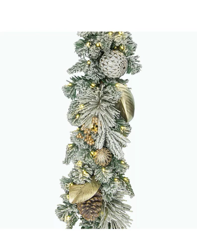 Member's Mark Pre-Lit Decorated Garland - Thumbnail 2