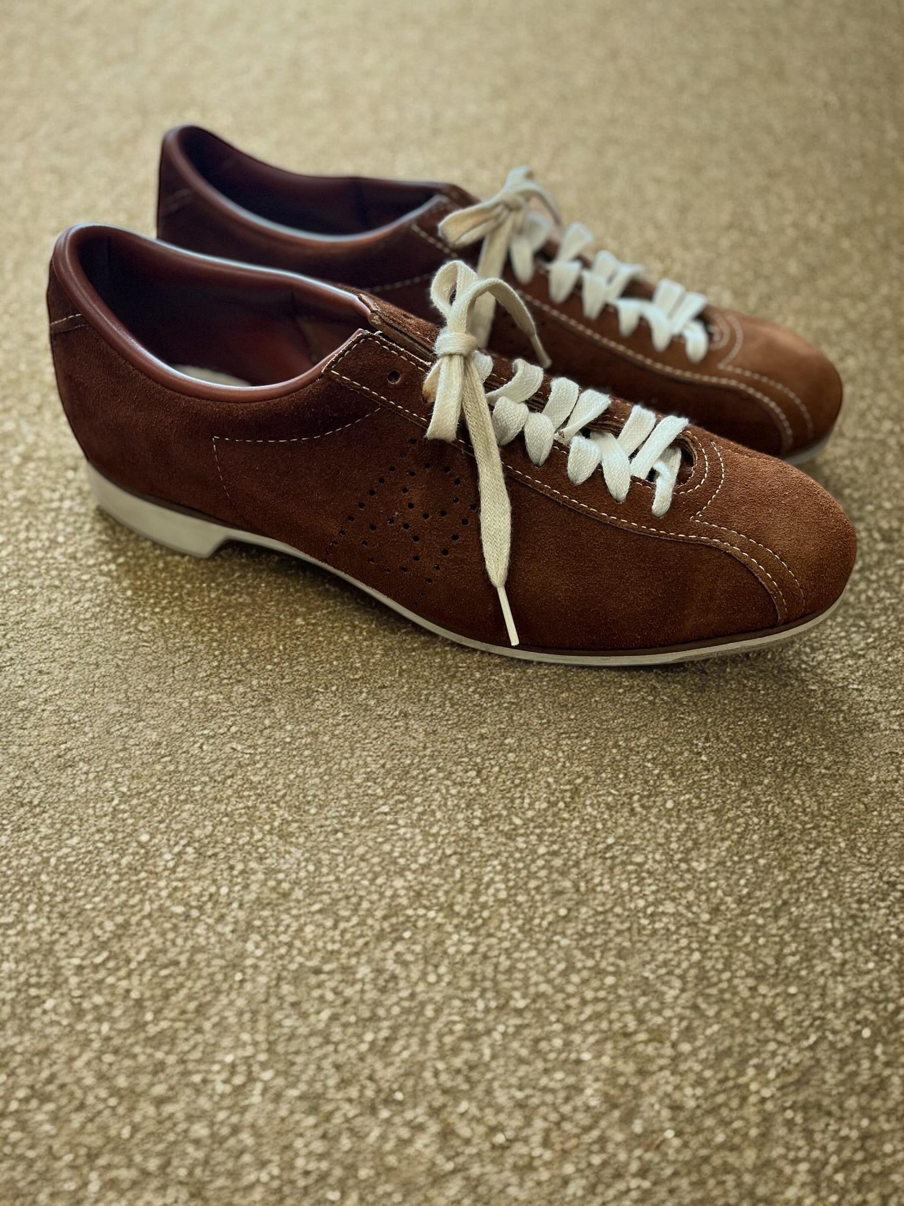 Hyde Bowling Shoes - Etsy
