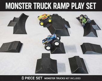 Monster Truck Ramp Set- Monster Jam- Hotwheels- Multiple Colors- 1/64 Scale Arena