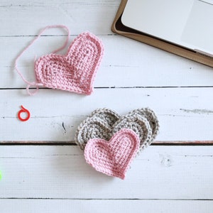 Crochet Heart Pattern - Easy Crochet Heart Pattern with Video in Three Sizes