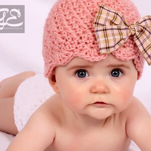 Crochet Hat Pattern Sweet Scalloped Beanie Includes Sizes Newborn to Adult image 4