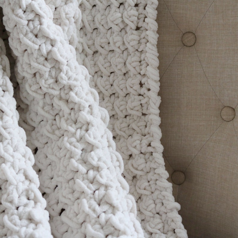 Crochet Blanket Pattern, The Bernat Blanket Throw, Easy Crochet Blanket and Video Tutorial, Crochet Throw Pattern for Beginners image 6
