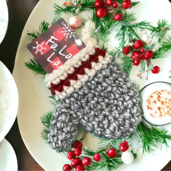 Crochet Christmas Pattern - Crochet Mitten Ornament Pattern  - Mini Crochet Mitt Christmas Tree Decor - Helpful Photos Included