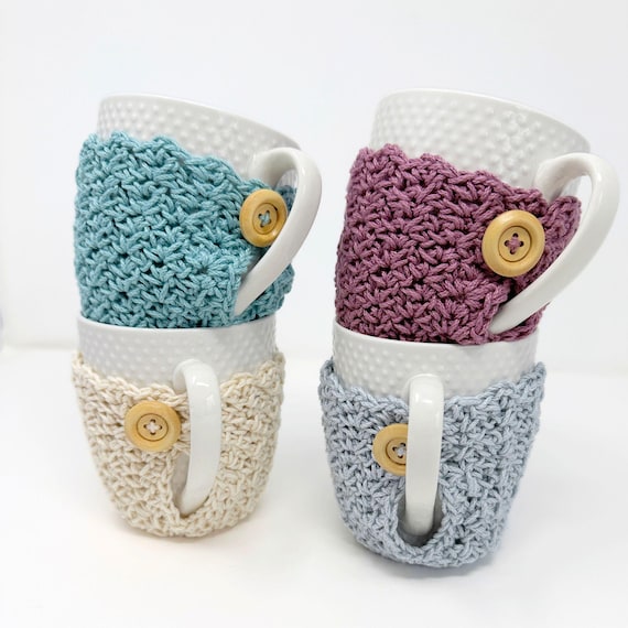 Crochet Mug Cozy Pattern With Video PDF – Easy Cup Sleeve Pattern, Wrap Around Coffee Cozy with Base, Instant Download BONUS gift tags