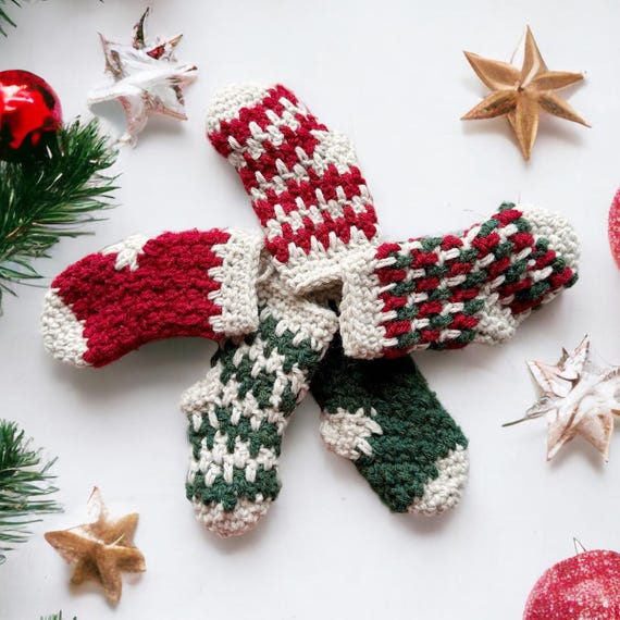 Crochet Christmas Stocking Pattern PDF, Easy Quick Crochet Stocking Ornament, Christmas Decor, Handmade Yarn Ornament, Instant Download