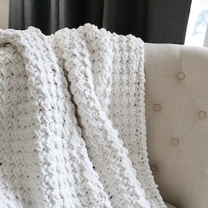 Crochet Blanket Pattern, The Bernat Blanket Throw, Easy Crochet Blanket and Video Tutorial, Crochet Throw Pattern for Beginners image 4