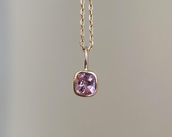 14K Solid Gold 0.50 Carat Natural Light Pink Spinel Charm Fine Jewelry Pendant